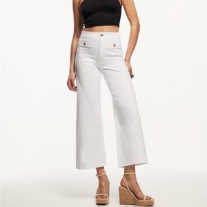 Zara Cropped Wide Leg Buttoned Jeans